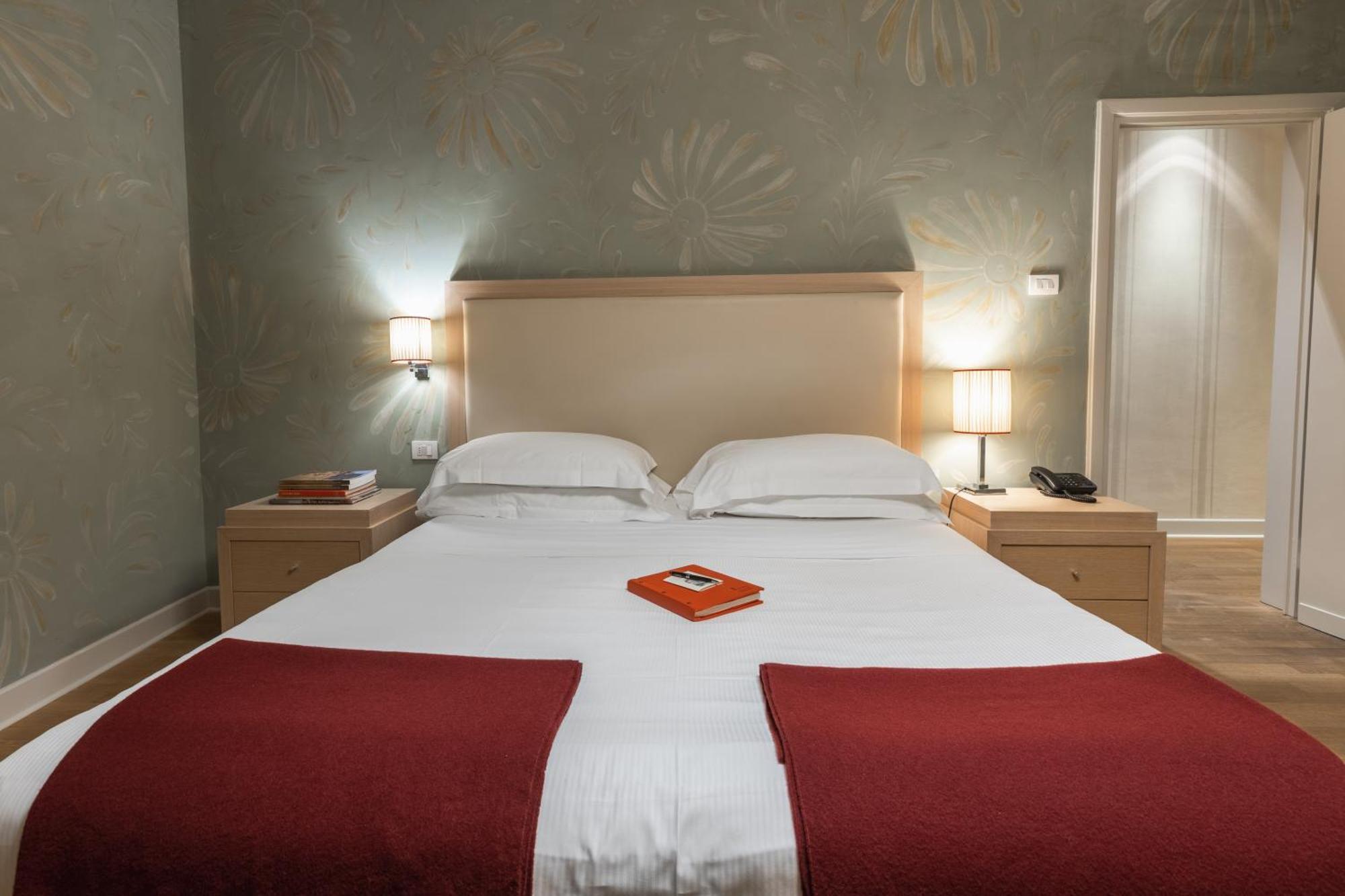 Antica Torre Tornabuoni Bed & Breakfast Florence Luaran gambar